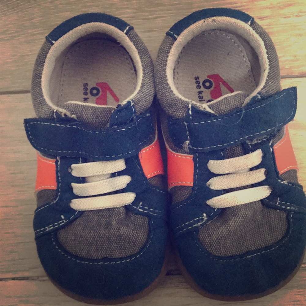 Toddler boy’s shoes